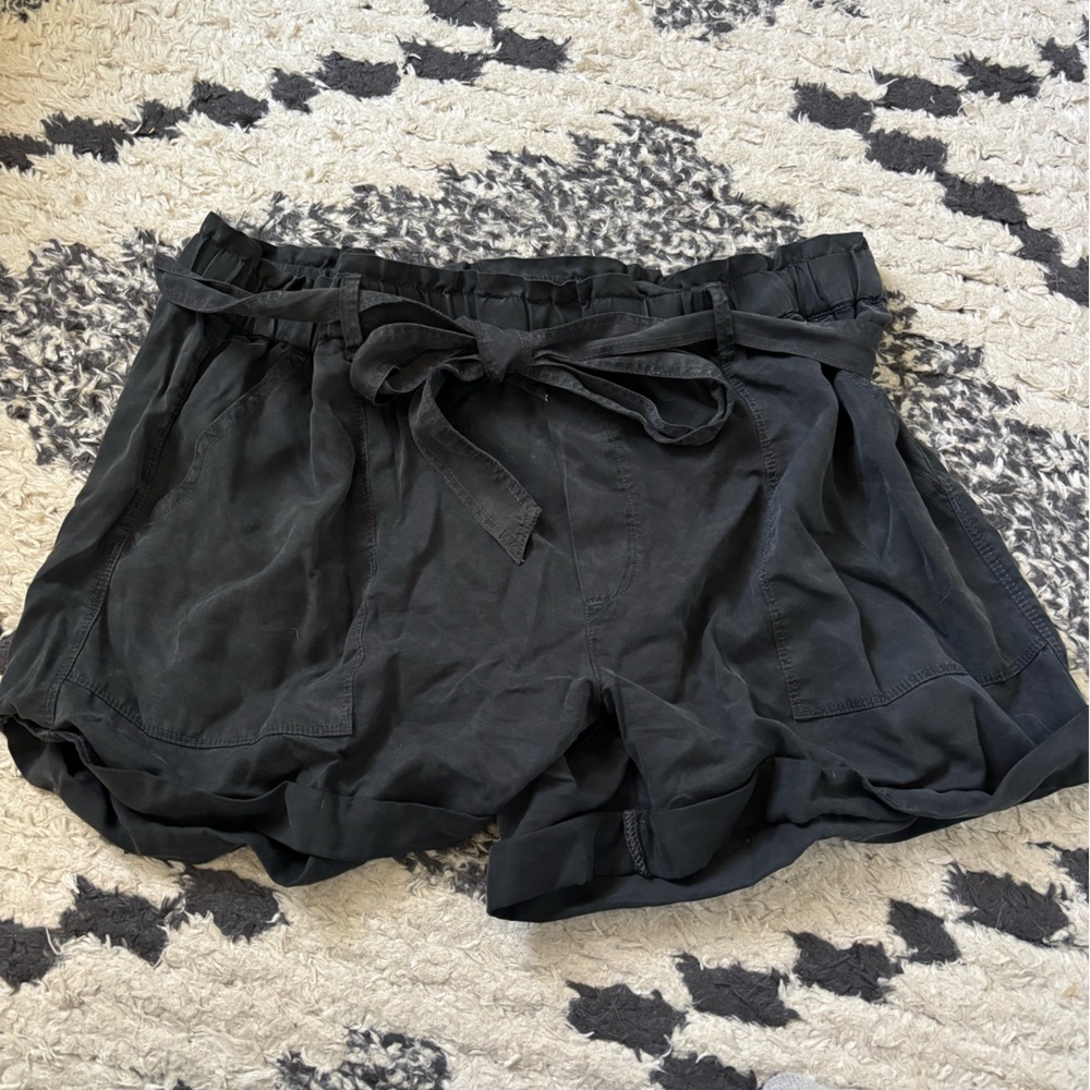 Aerie Black Elastic-Waist Shorts
